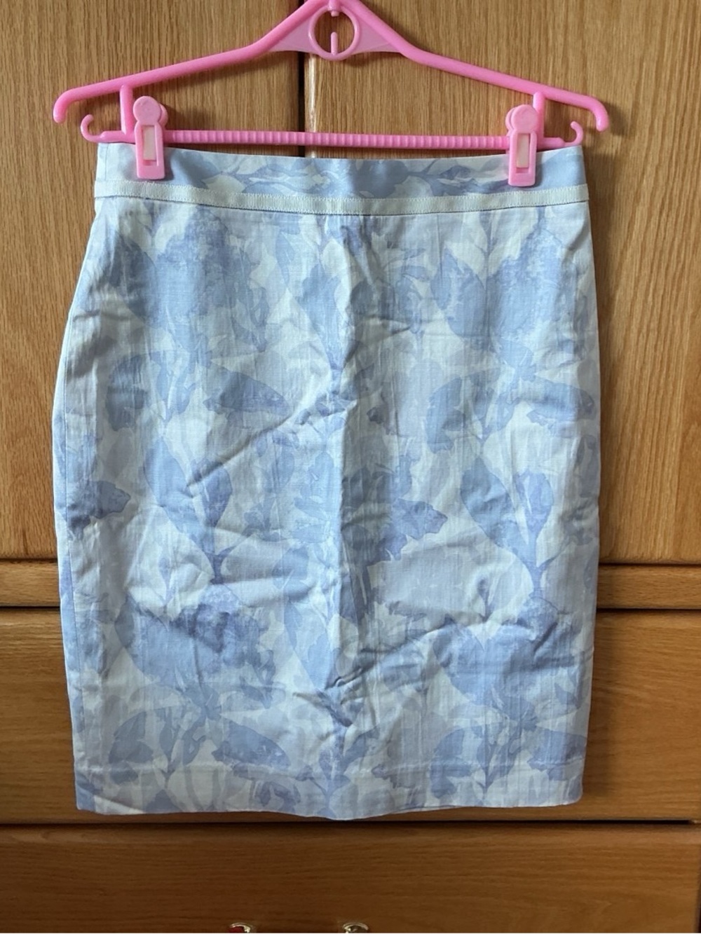 Banana Republic Pale Blue Floral Pencil Skirt